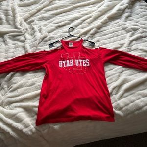 PINK Branded Utah Utes long sleeved top with open shoulders